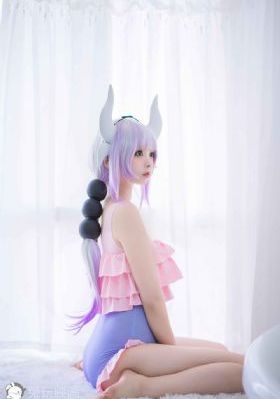 两女一杯在线观看
